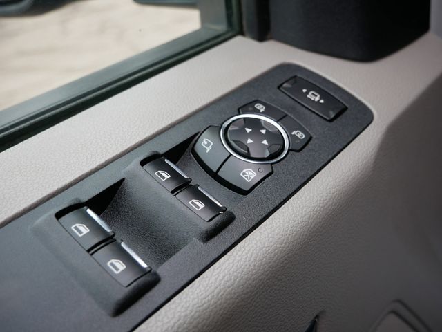 Thumbnail: 2017 Ford F-350 - 26