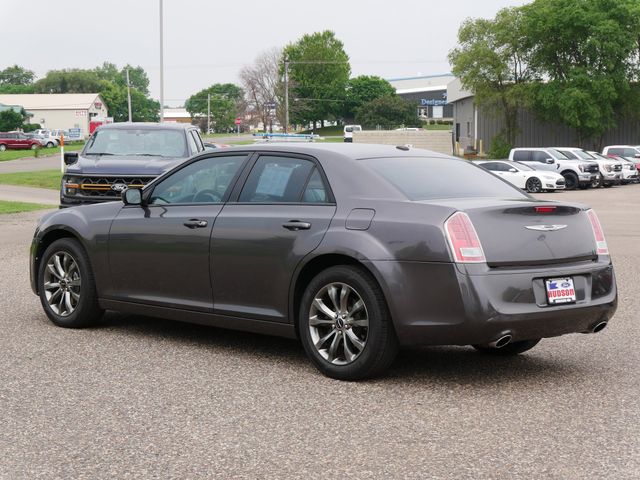 Thumbnail: 2014 Chrysler 300 - 3