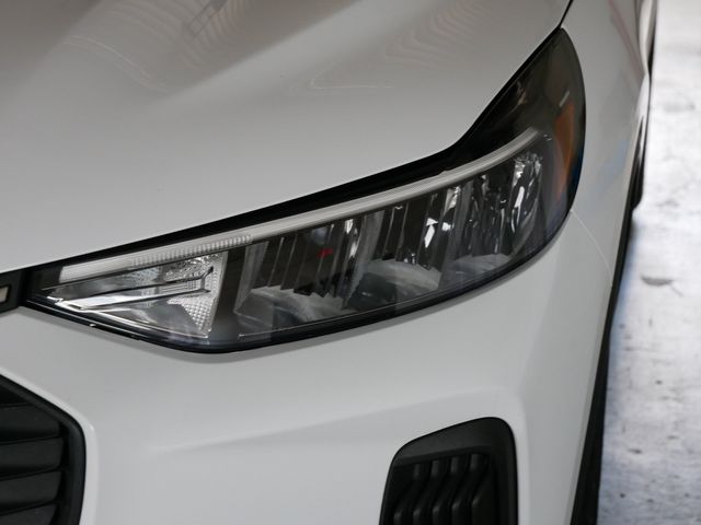 Thumbnail: 2023 Ford Escape - 5