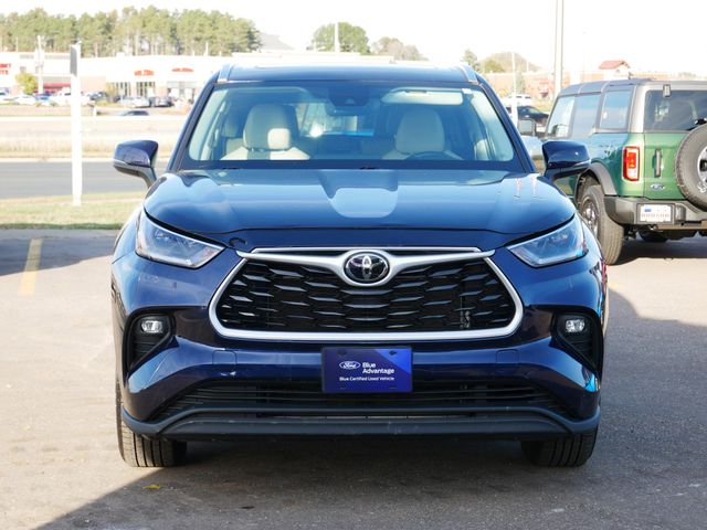 Thumbnail: 2021 Toyota Highlander - 20