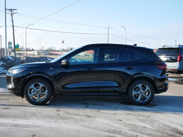 Thumbnail: 2023 Ford Escape - 2