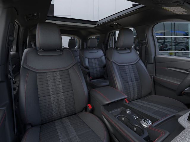 Thumbnail: 2026 Ford Explorer - 10