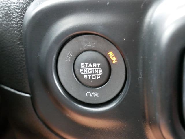 Thumbnail: 2021 Jeep Wrangler - 17