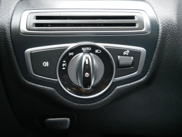 Thumbnail: 2016 Mercedes-Benz C-Class - 13