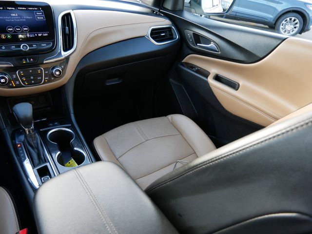 Thumbnail: 2022 Chevrolet Equinox - 10