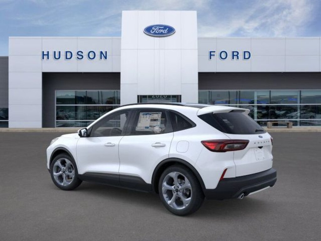 New 2025 Ford Escape Hybrid ST-Line Select SUV
