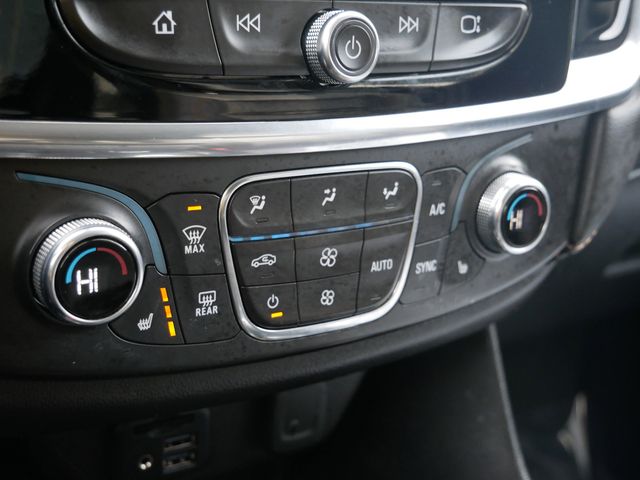 Thumbnail: 2021 Chevrolet Traverse - 11