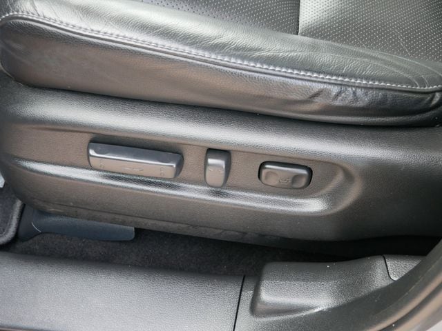 Thumbnail: 2017 Honda Ridgeline - 22