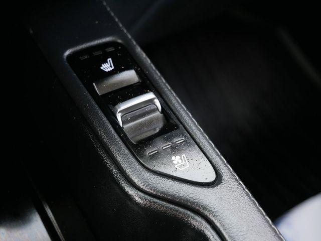 Thumbnail: 2022 Kia Telluride - 14