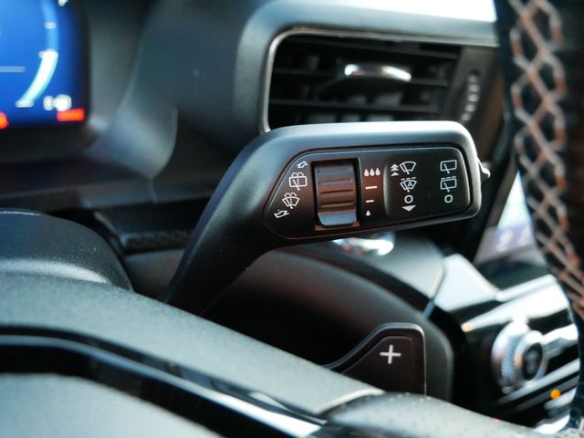 Thumbnail: 2022 Ford Explorer - 25