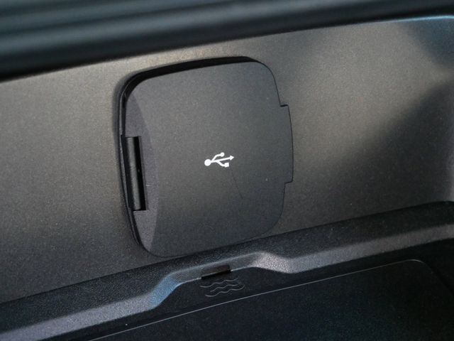 Thumbnail: 2022 Ford Bronco - 12