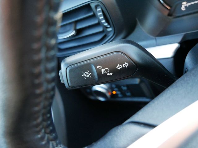 Thumbnail: 2022 Ford Explorer - 28