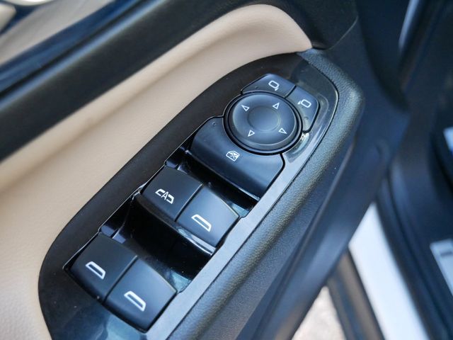 Thumbnail: 2022 Chevrolet Equinox - 25