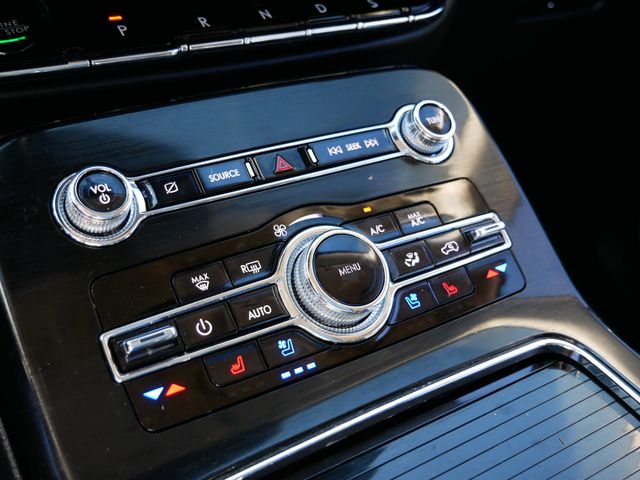 Thumbnail: 2023 Lincoln Corsair - 18