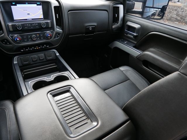 Thumbnail: 2017 Chevrolet Silverado 3500 - 10