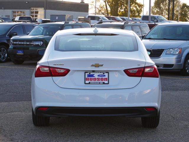 Thumbnail: 2023 Chevrolet Malibu - 16
