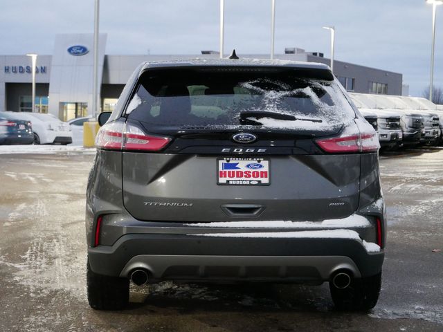 Thumbnail: 2022 Ford Edge - 17