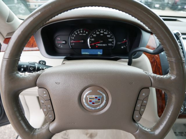 Thumbnail: 2006 Cadillac DTS - 24