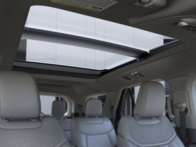 Thumbnail: 2025 Ford Explorer - 22