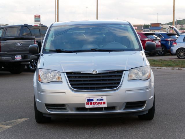 Thumbnail: 2008 Chrysler Town & Country - 20