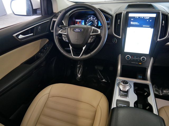 Thumbnail: 2023 Ford Edge - 12