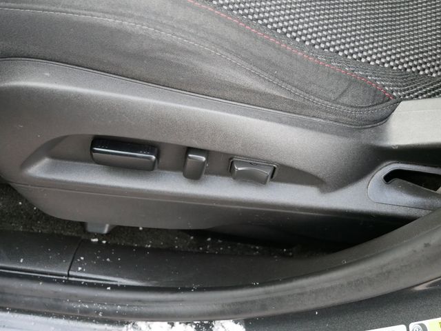 Thumbnail: 2017 Chevrolet Equinox - 23