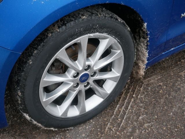 Thumbnail: 2017 Ford Fusion - 24