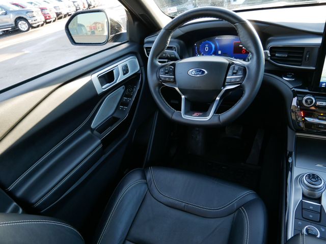 Thumbnail: 2022 Ford Explorer - 7