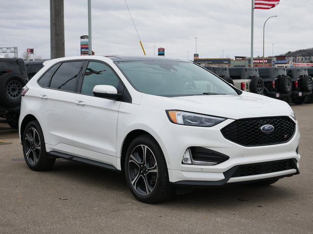 Thumbnail: 2023 Ford Edge - 22