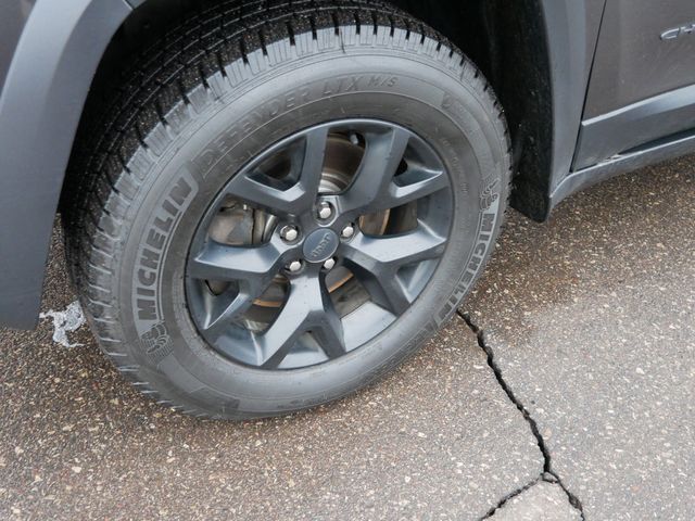 Thumbnail: 2017 Jeep Cherokee - 21