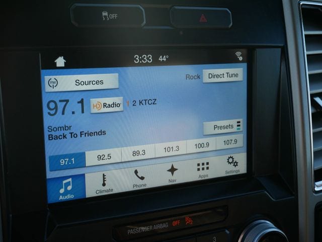 Thumbnail: 2016 Ford F-150 - 11