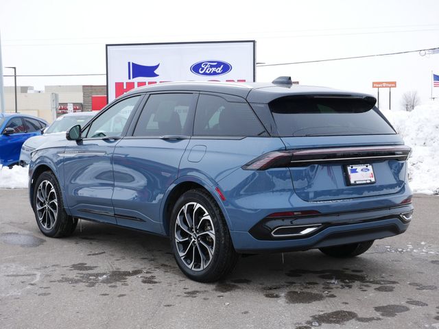 Thumbnail: 2025 Lincoln Nautilus - 3