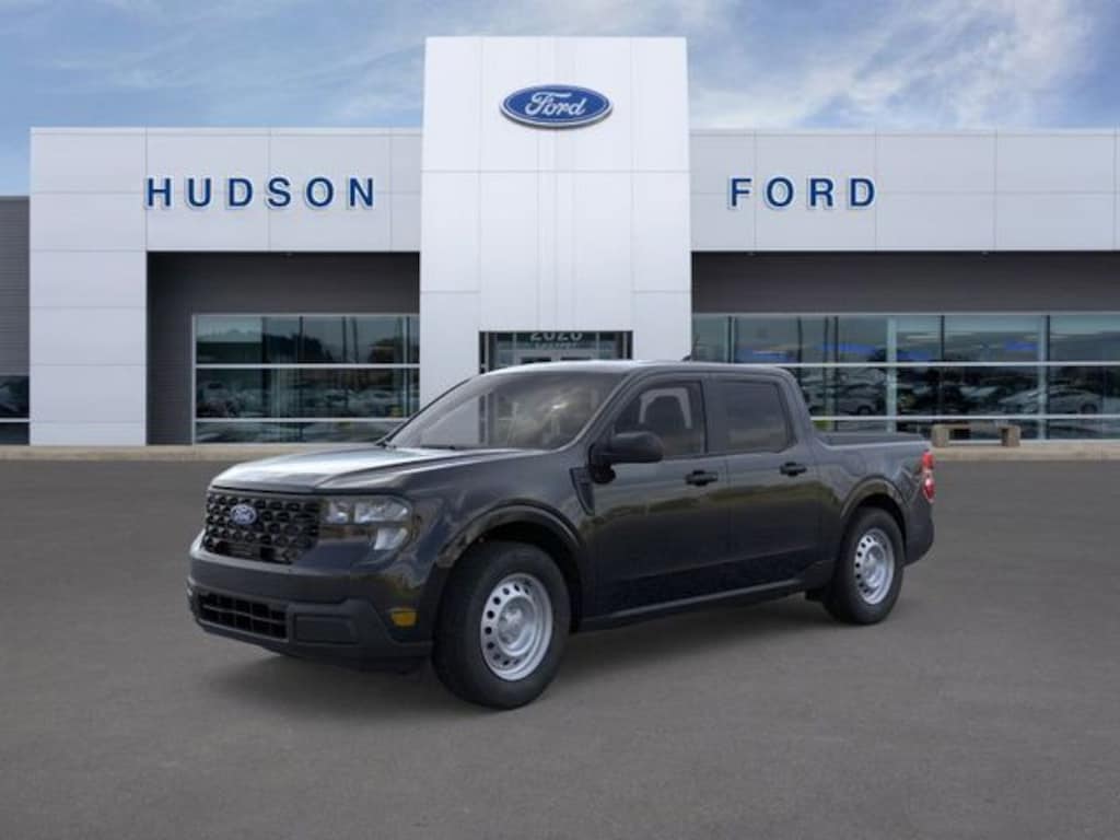 New 2025 Ford Maverick XL Truck