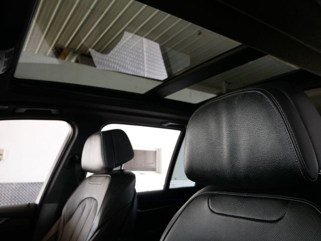 Thumbnail: 2018 BMW X5 - 17