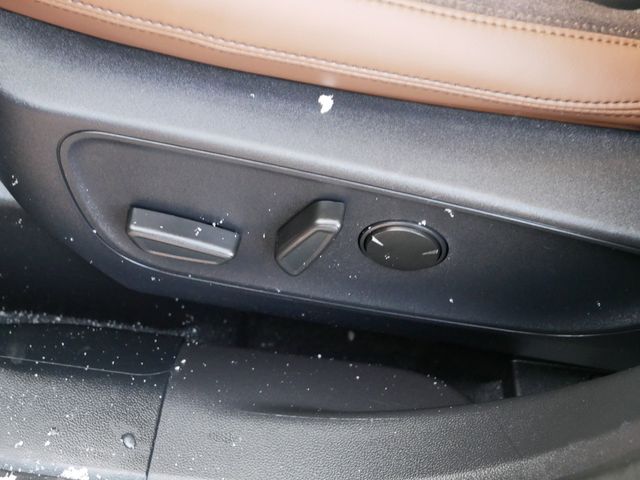 Thumbnail: 2025 Ford Bronco Sport - 25