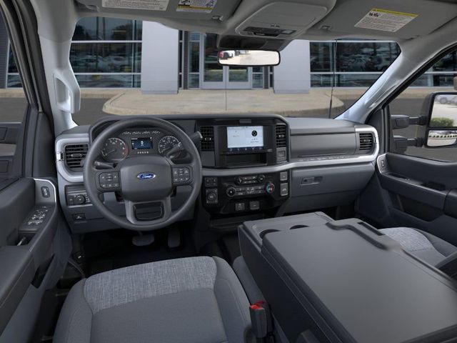 Thumbnail: 2025 Ford F-350 - 9
