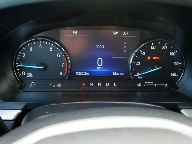 Thumbnail: 2022 Ford Explorer - 32