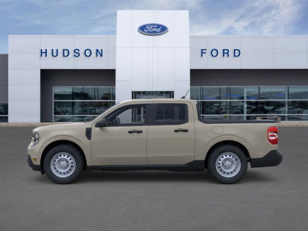New 2025 Ford Maverick XL Truck