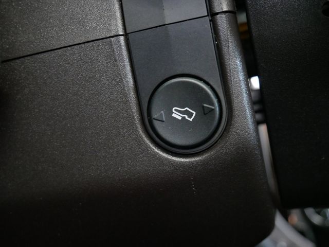 Thumbnail: 2019 Ford Taurus - 19