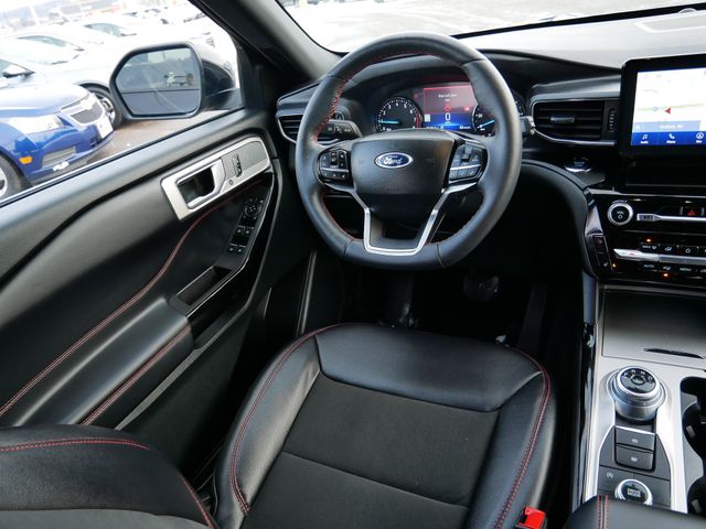 Thumbnail: 2023 Ford Explorer - 7
