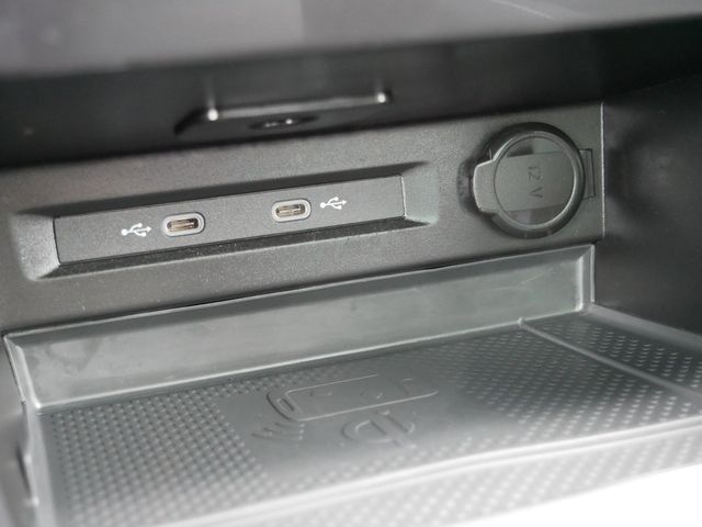 Thumbnail: 2024 Volkswagen Tiguan - 11