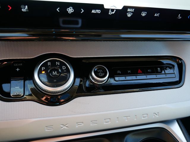 Thumbnail: 2025 Ford Expedition - 11