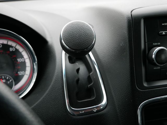 Thumbnail: 2016 Dodge Grand Caravan - 14