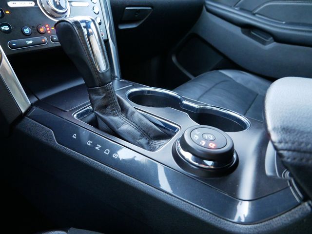 Thumbnail: 2017 Ford Explorer - 15