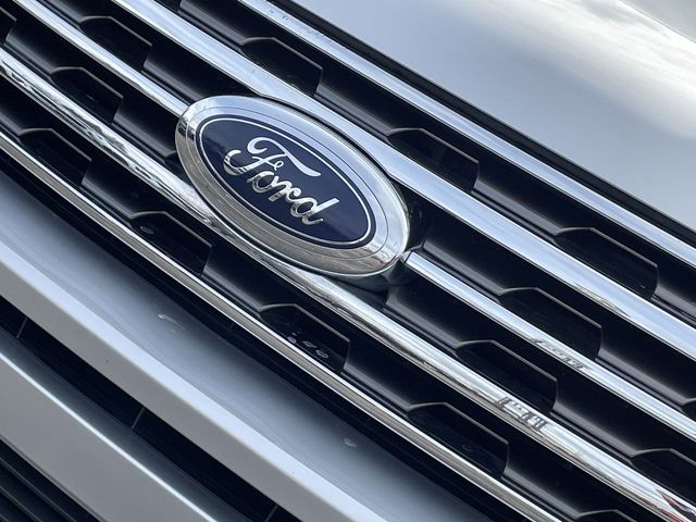 Thumbnail: 2019 Ford Expedition - 36