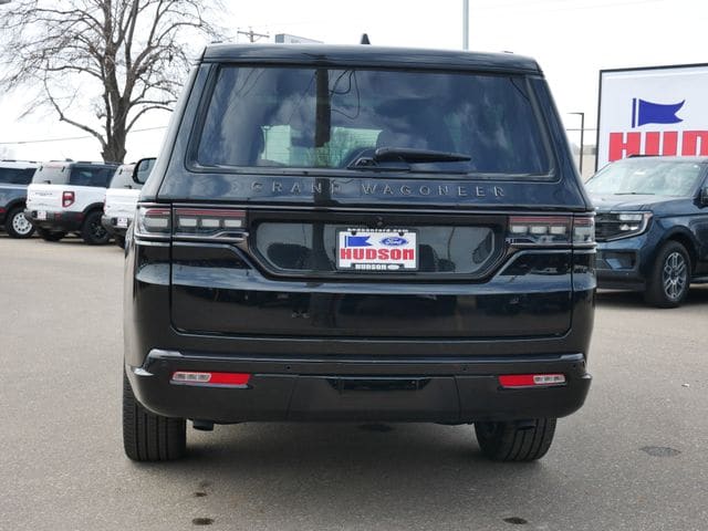 Thumbnail: 2024 Jeep Grand Wagoneer L - 16