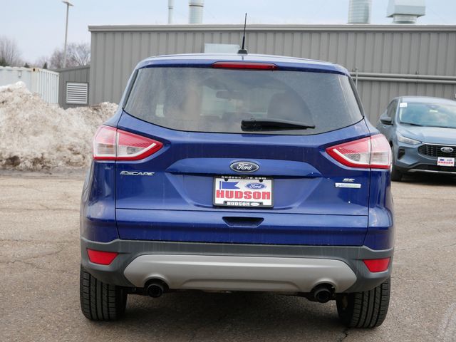 Thumbnail: 2015 Ford Escape - 16