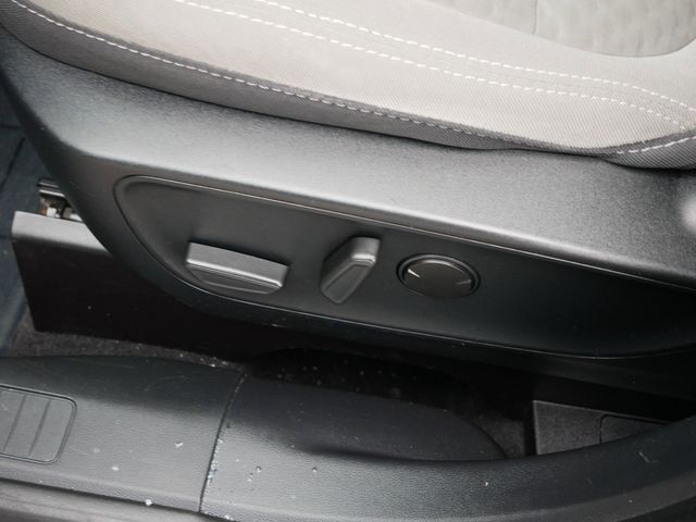 Thumbnail: 2020 Ford Escape - 11