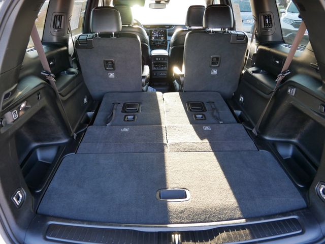 Thumbnail: 2023 Jeep Grand Cherokee L - 4