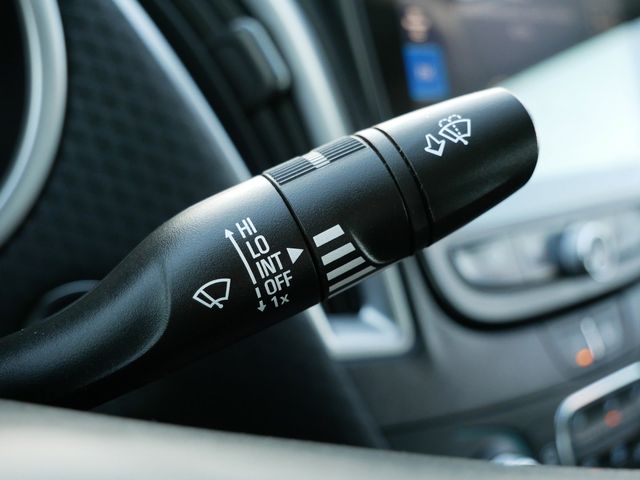 Thumbnail: 2023 Chevrolet Malibu - 26